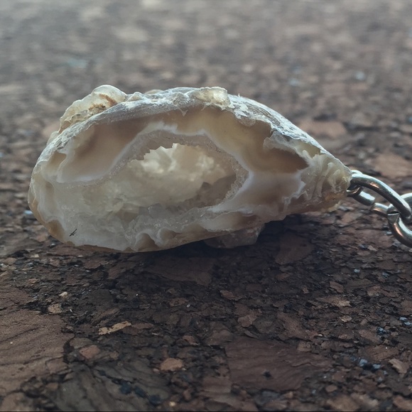 Natural Agate with Druzy Keychain - Half Geode - Picture 9 of 13